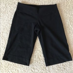 Lulu long shorts/crops