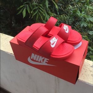 ❤️ Nike Benassi Duo Slides
