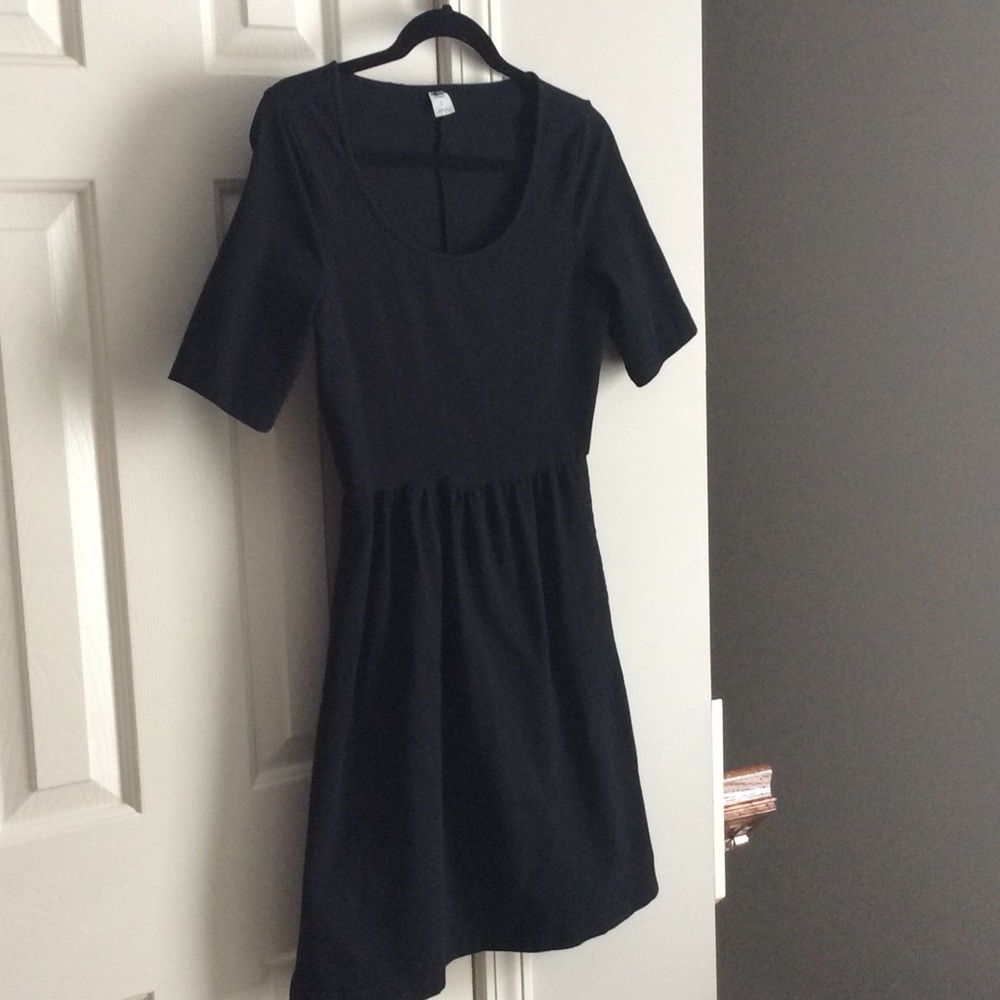 Old Navy black cotton dress