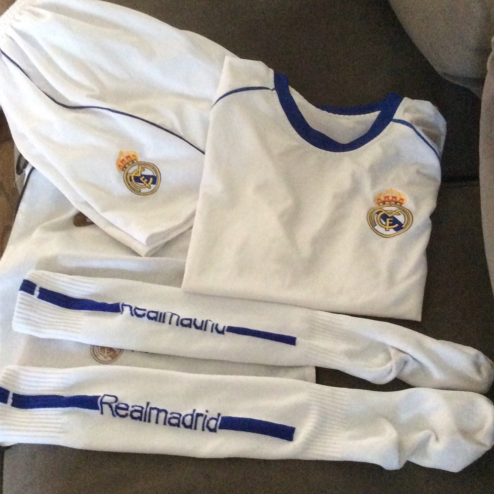 Boys Real Madrid Soccer Kit