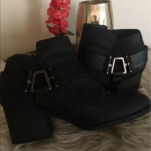 Aldo Thick Leather Chelsea Booties
