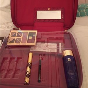 Estée Lauder makeup set