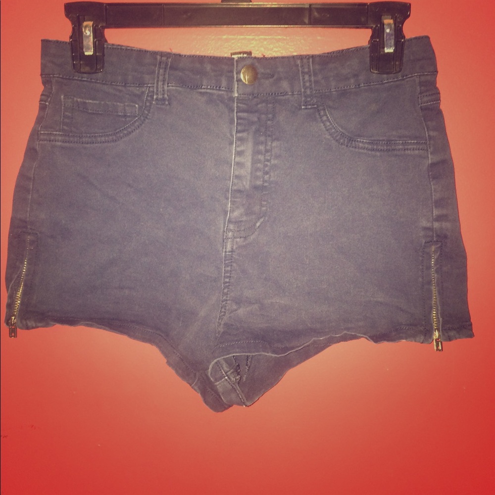 High Waisted Navy Blue Shorte