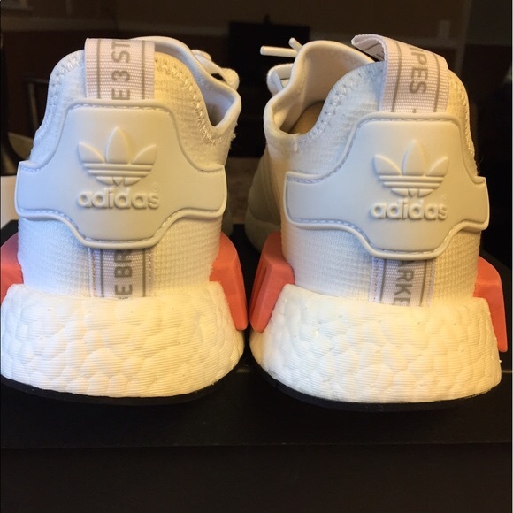 Adidas NMD R1 - Picture 2 of 2