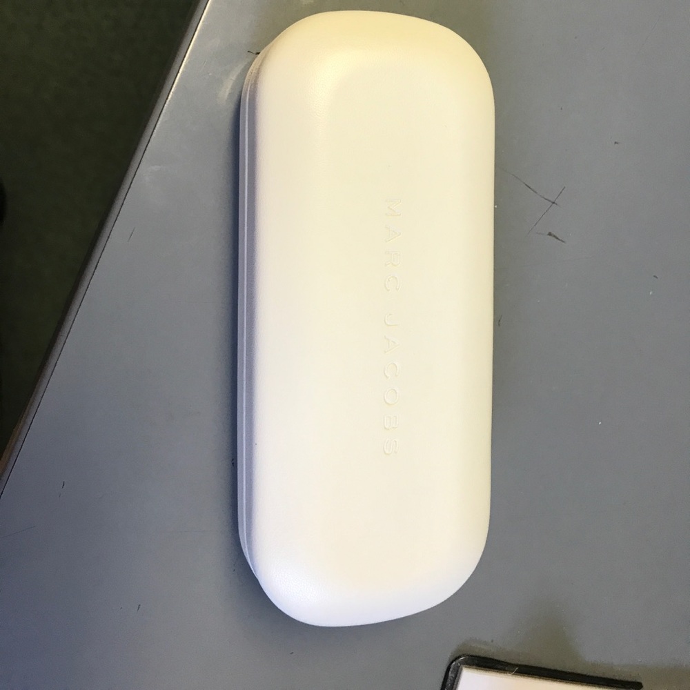 Marc Jacobs eye glass case