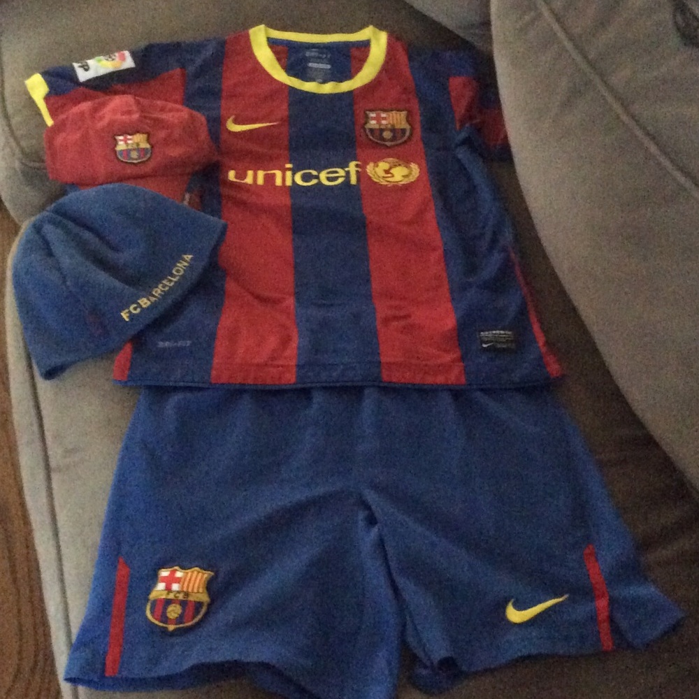 Youth FC Barcelona Soccer Kit