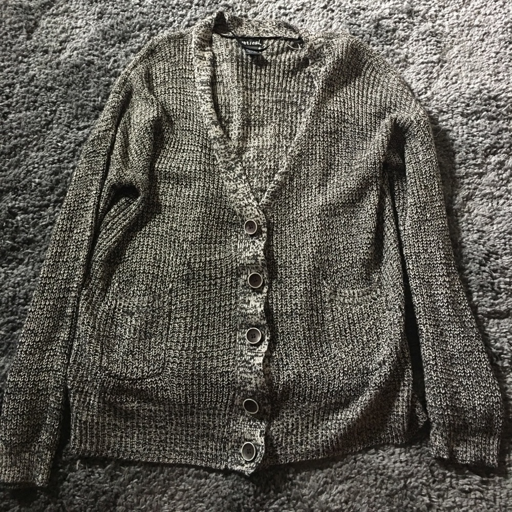 Long sleeve cardigan