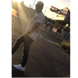 Meet your Posher, Wallee