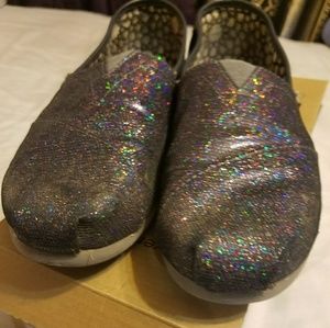 TOMS Multi-Color Classics Size 8