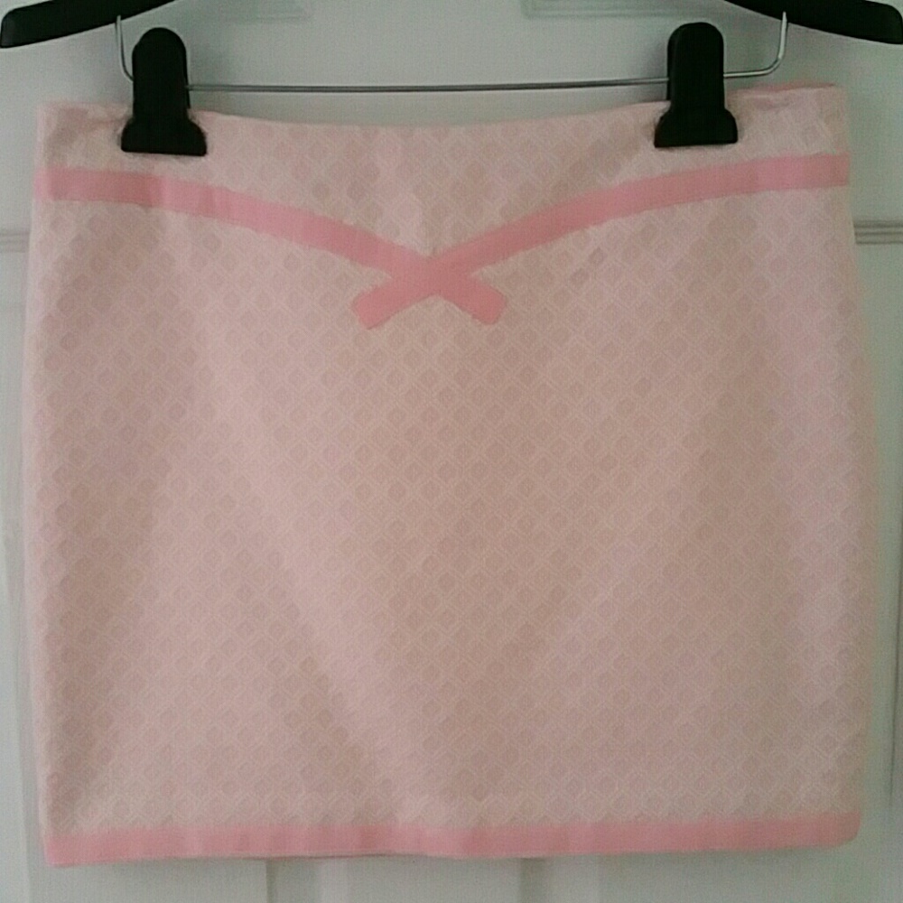 NANETTE LEPORE RIBBON ACCENT PINK&WHITE SHAPE NWOT