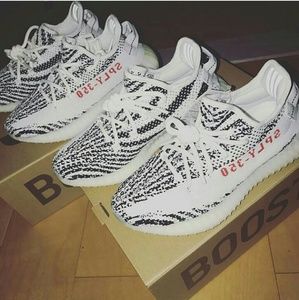 Yeezy boost 350 v2 zebra