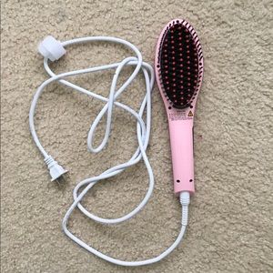 Straightening hair brush