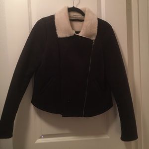 Brandy Melville faux fur coat