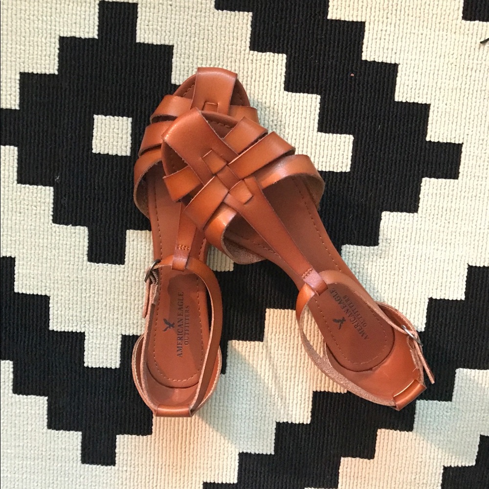 American eagle sandals