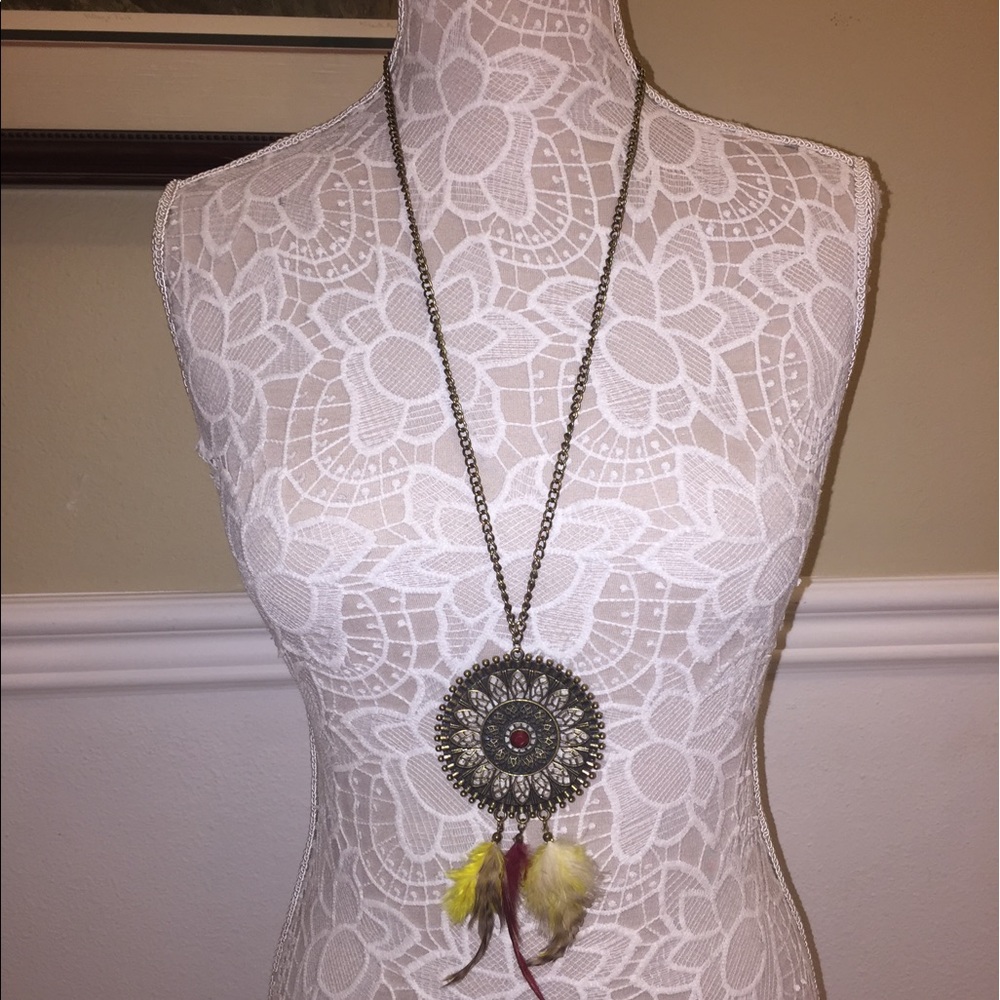 Multi-colored feather pendant necklace