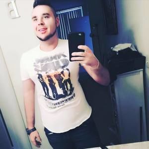 Meet your Posher, Brandon