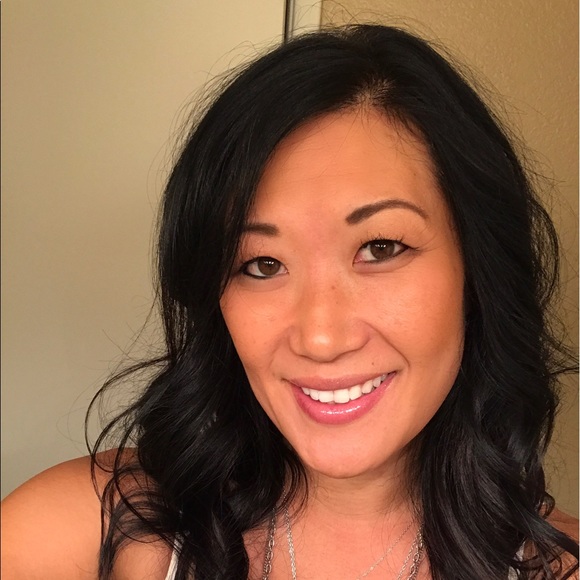 Meet your Posher, Karli - Picture 1 of 1