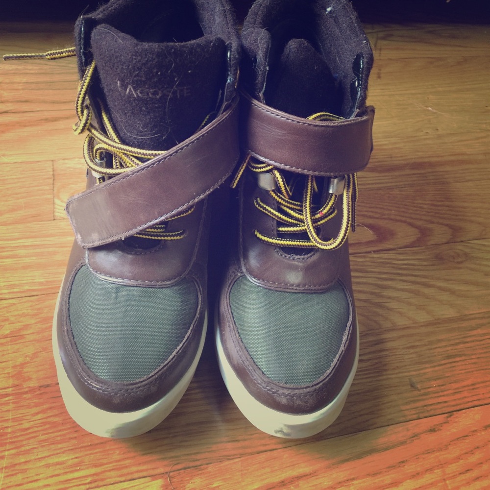 Brown and green wedges