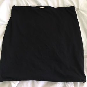 Bodycon black skirt