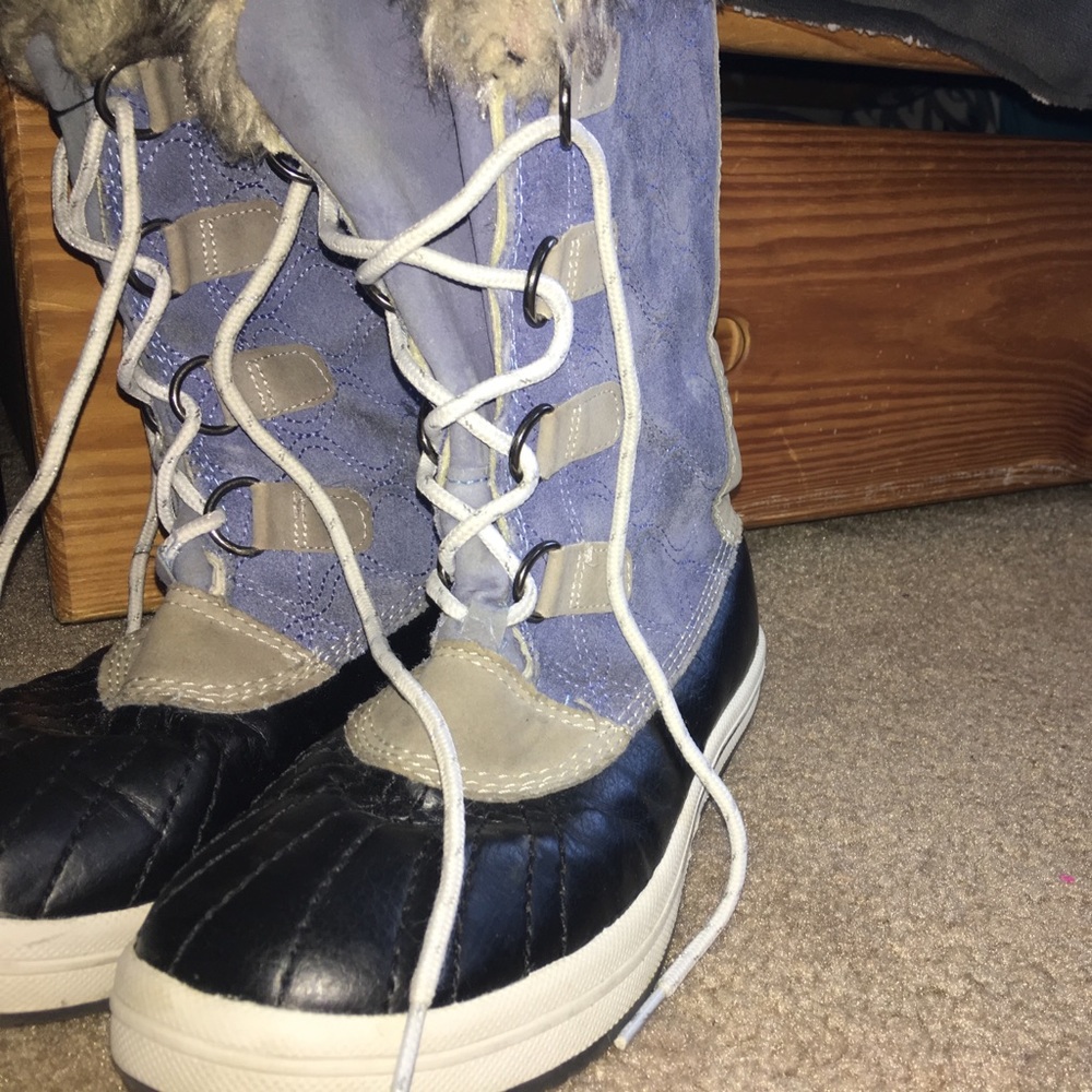 Kids baby blue snow boots