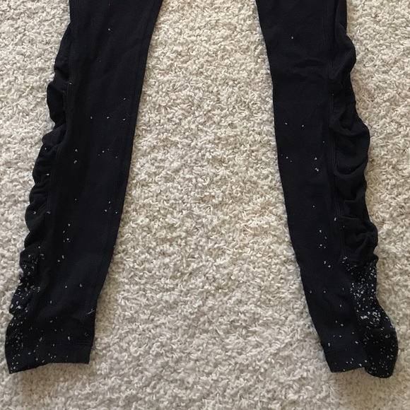 Reversible Ruched Lulus - Picture 4 of 5