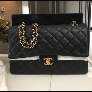 Authentic Classic Chanel medium flap bag