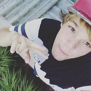 Meet your Posher, Markie