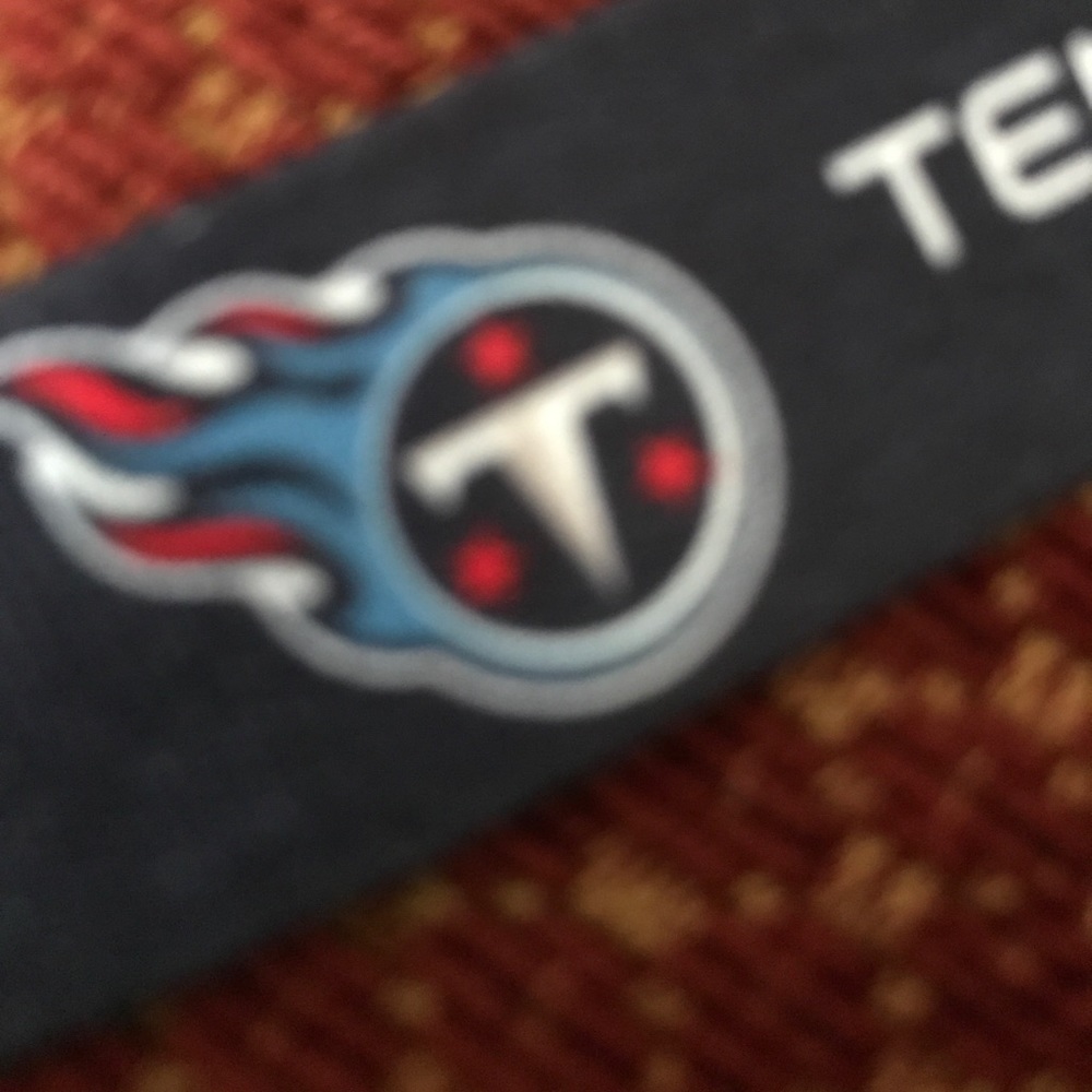 Meet your Posher, Uzi