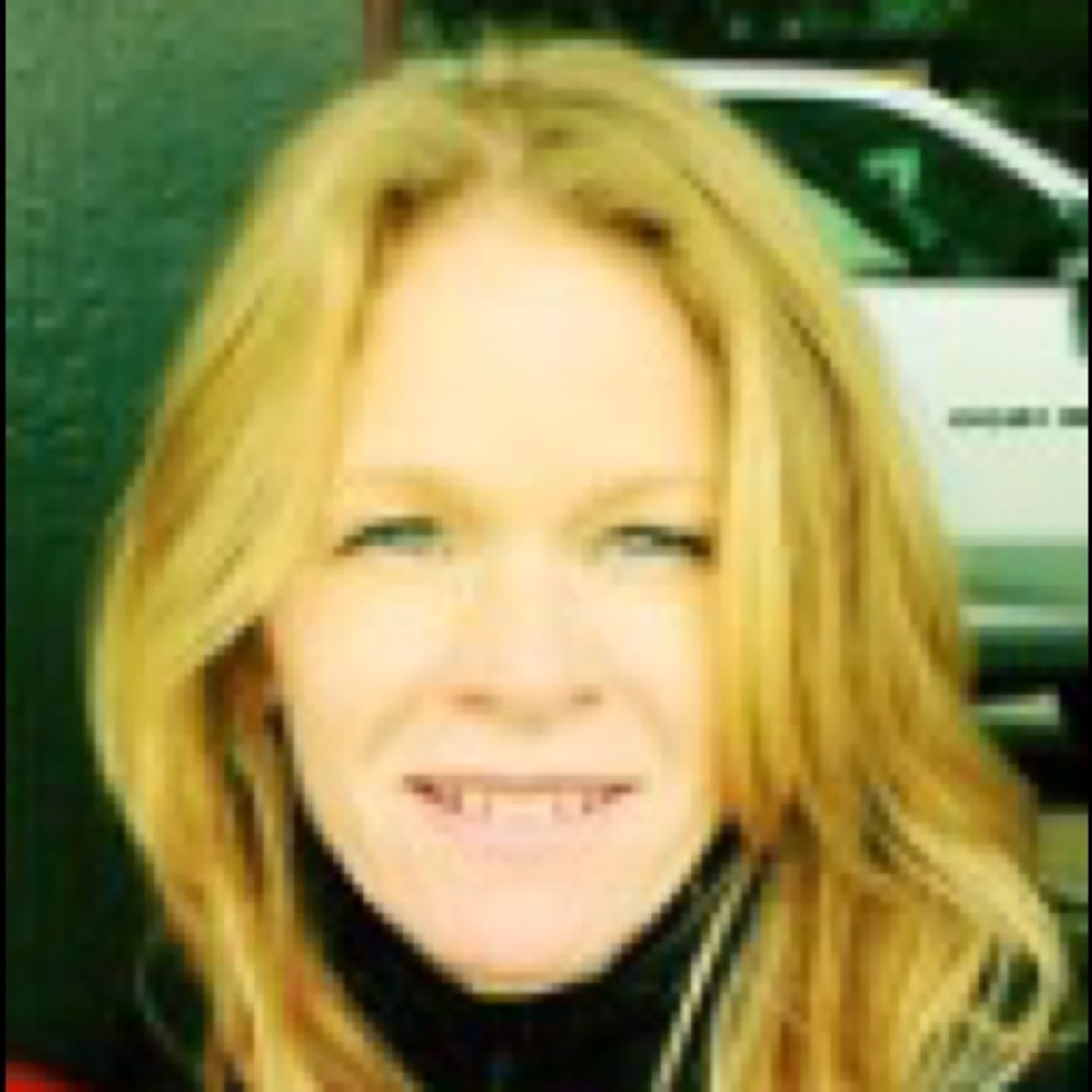 Meet your Posher, Dominique