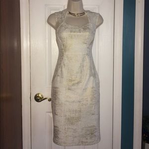 WHITE AND METALLIC GOLD FORMAL/BUISNESS DRESS