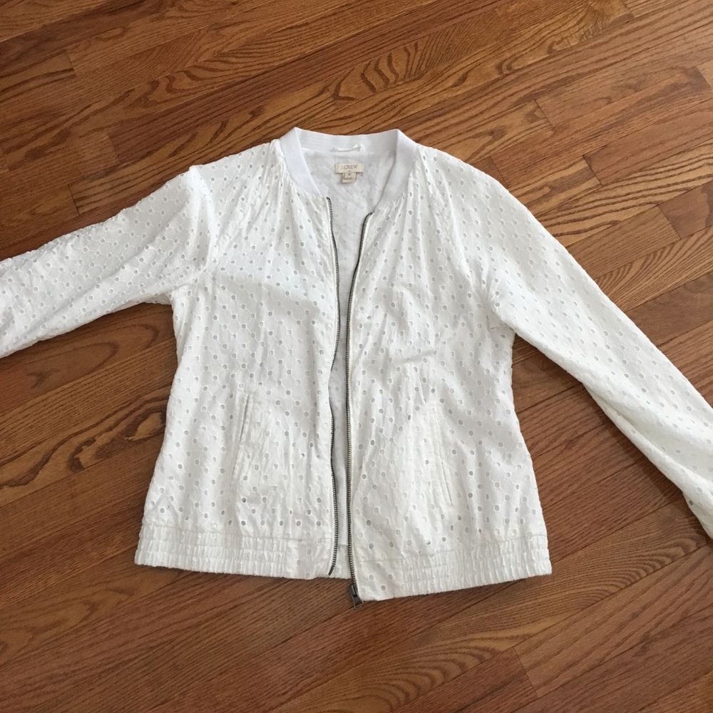 Eyelet Light Jacket