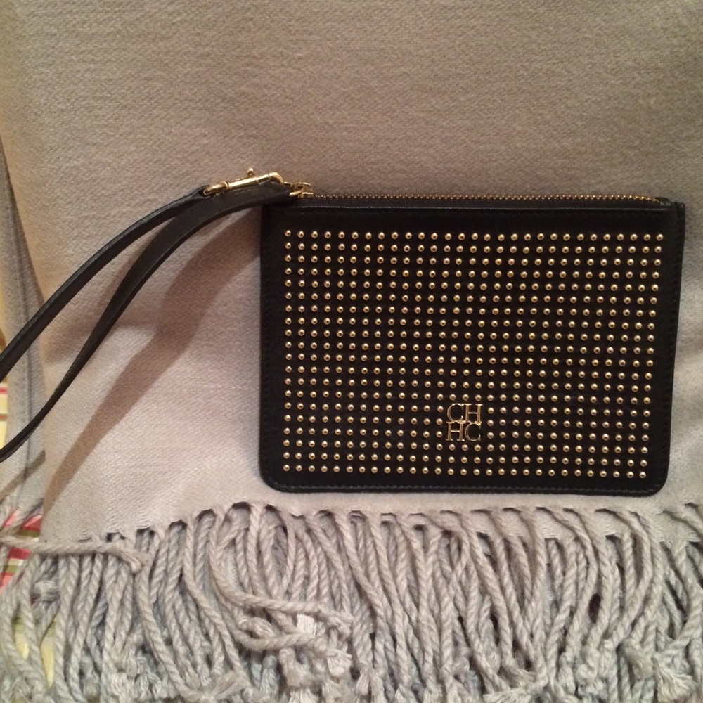 Black and Gold wrist bag