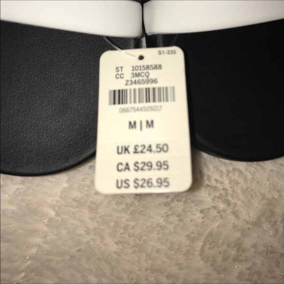 VS Pink Slides - Picture 4 of 4