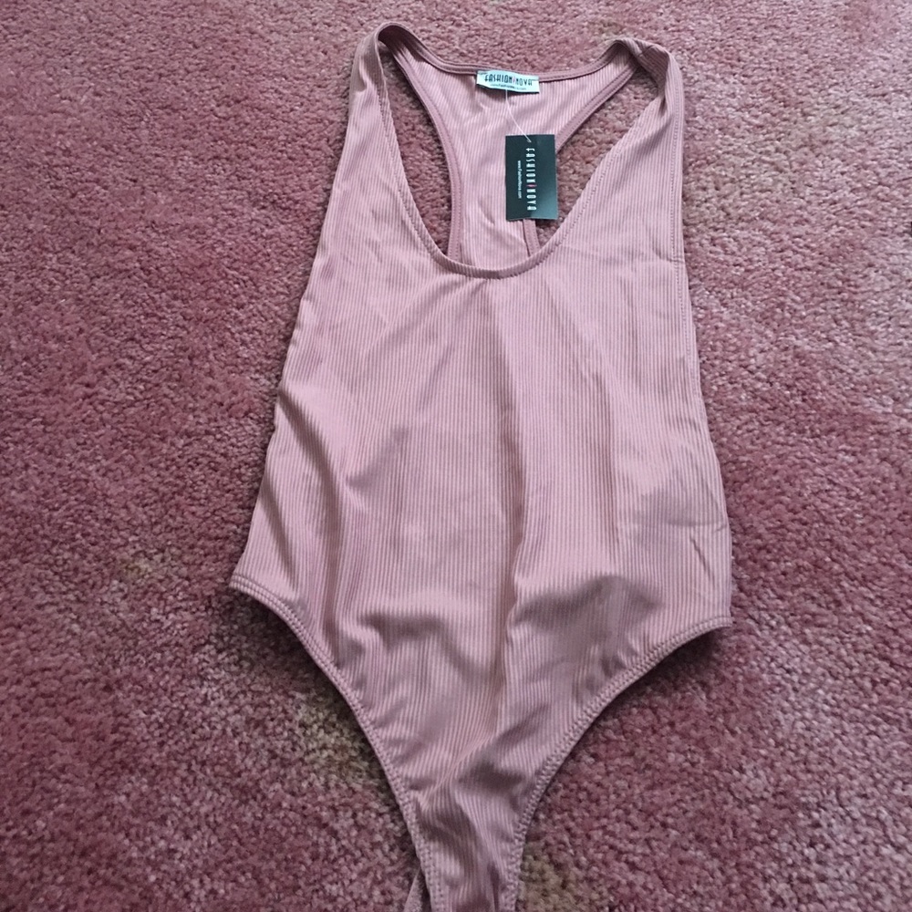 FashionNova Bodysuit