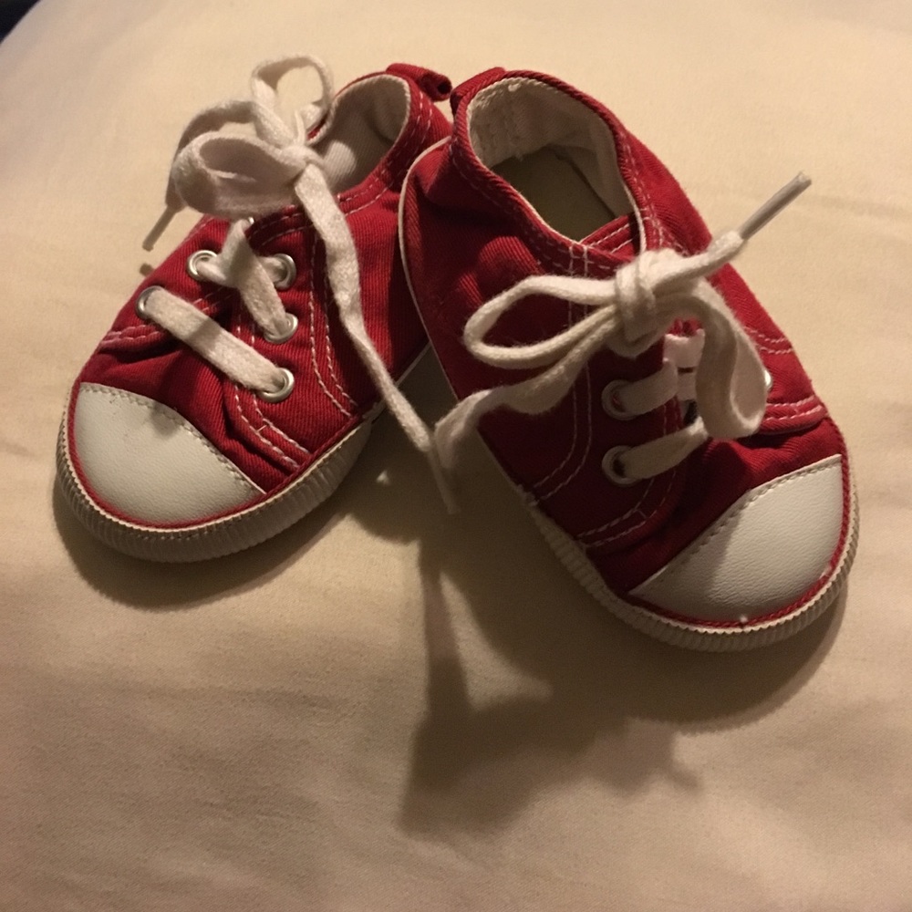 3 to 6 month Chucks for babies