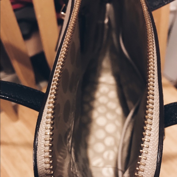 Authentic Kate Spade Purse - Picture 3 of 4