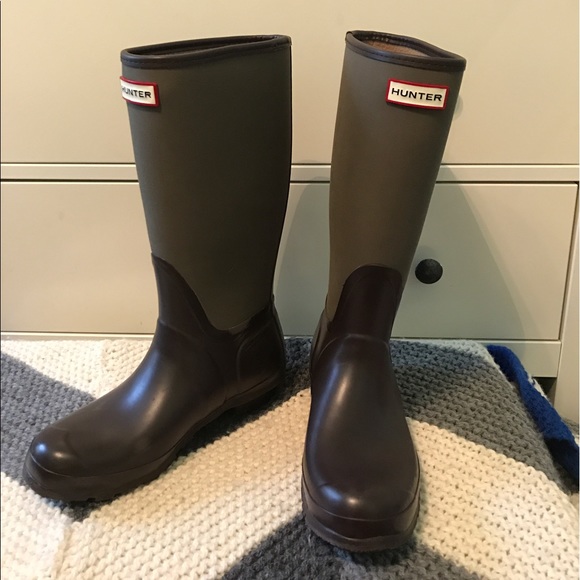 authentic hunter boots