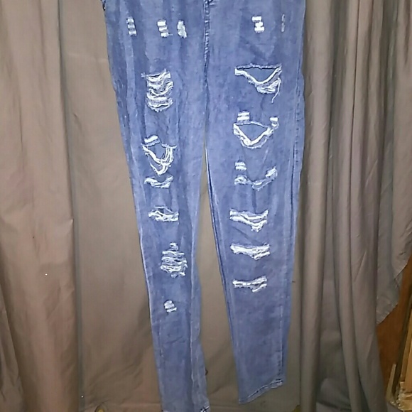 NWOT distressed, razor-back overalls - Picture 2 of 7