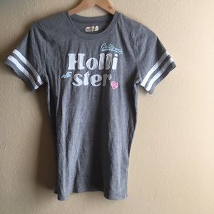 Grey Tee - Hollister
