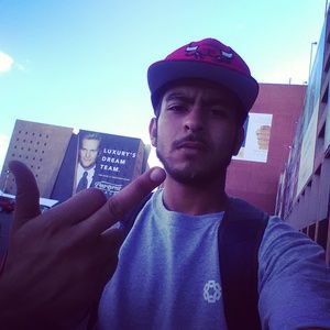 Meet your Posher, Justin