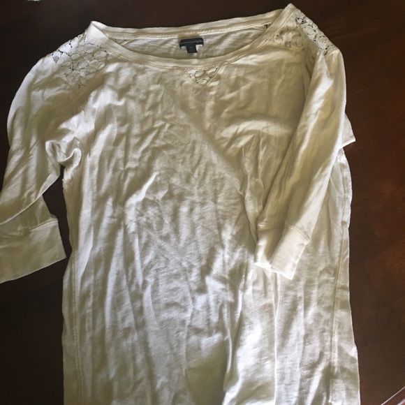 American Eagle Lace Top - Picture 2 of 5