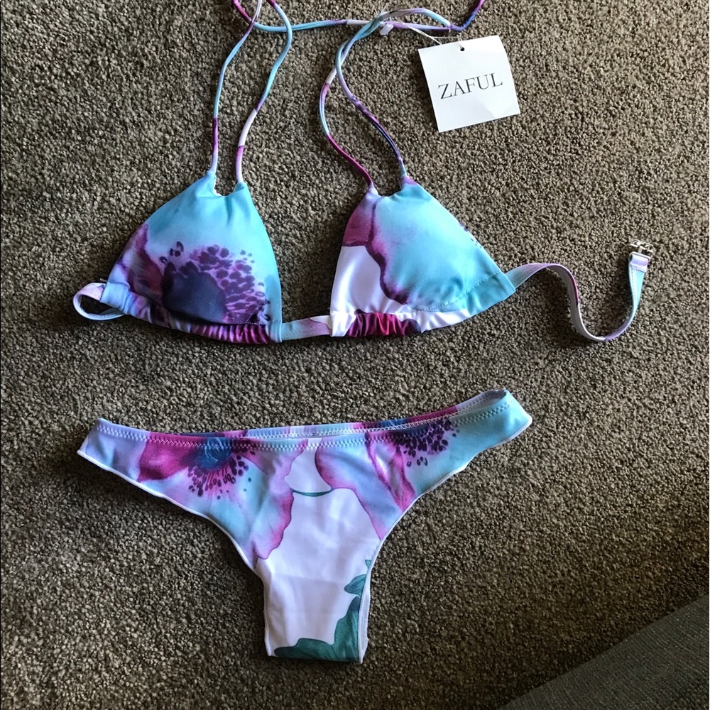 Floral bikini