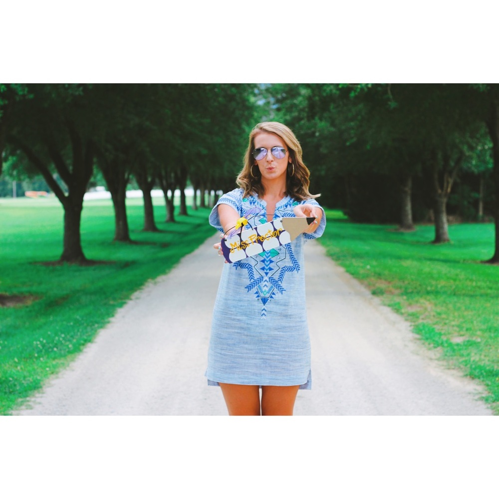 Meet your Posher, Elizabeth