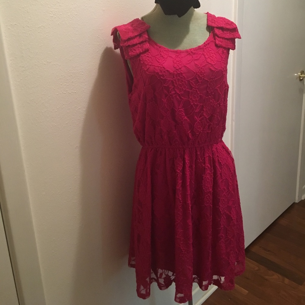 Ultra Pink lace dress with frilly sleeves