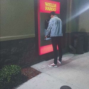 Meet your Posher, Danny