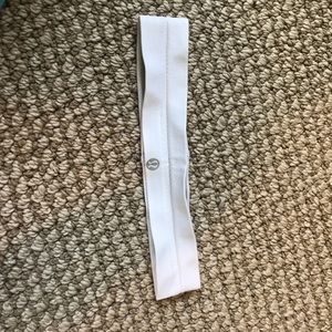 Lululemon headband