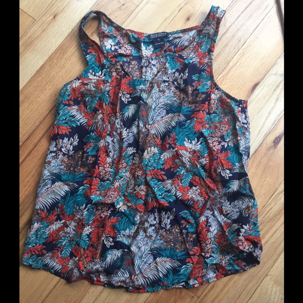 100% Silk Lucky Brand floral blouse size M