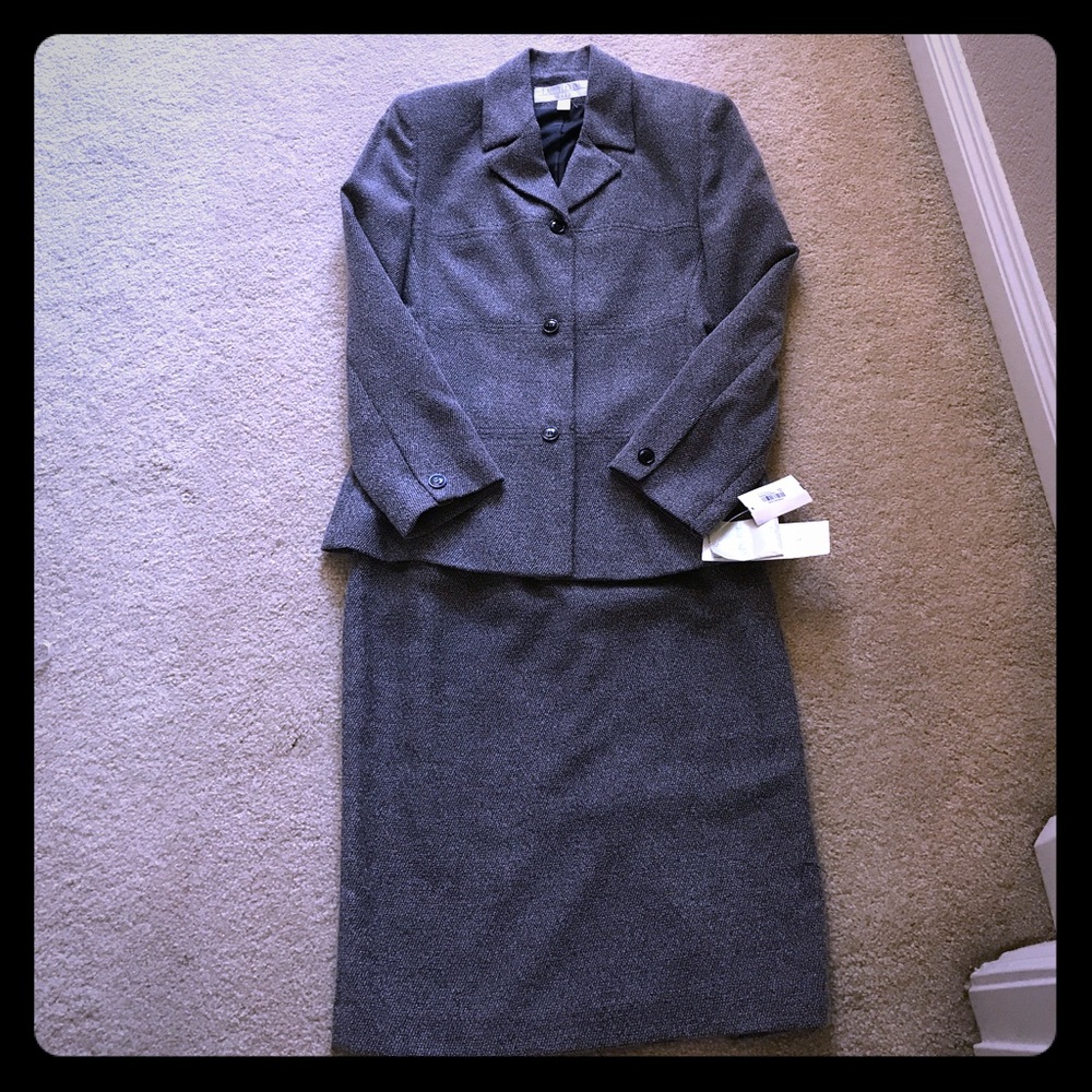 BRAND NEW 2 piece suit purchased from Macy's.