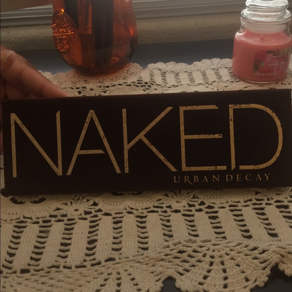 Naked palette 1