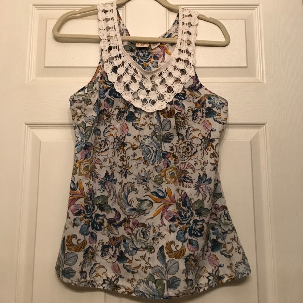 Floral print tank, size M